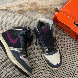 Nike Court Force High